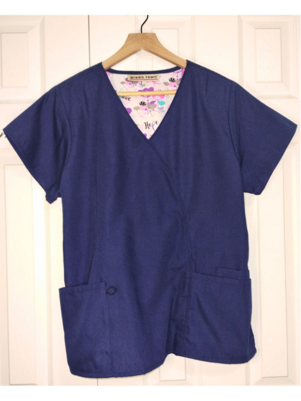 Women's 2-Piece Navy Green Town Scrub Set (Size L)